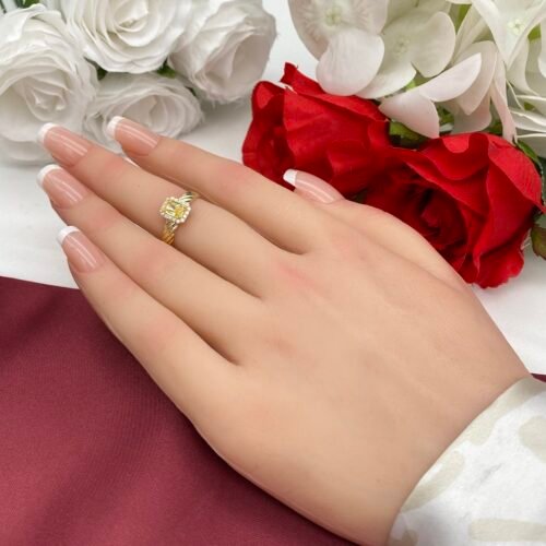 خاتم ذهب عيار 18 الوزن 1.77 جرام