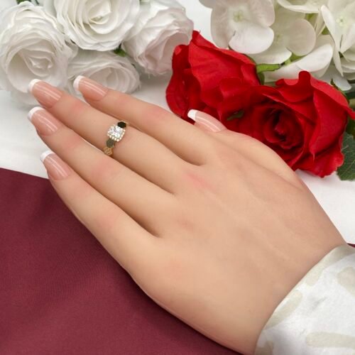 خاتم ذهب عيار 18 الوزن 1.4 جرام