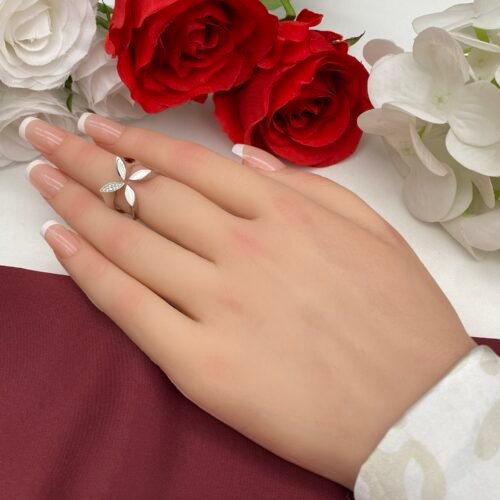 خاتم ذهب عيار 18 الوزن 2.94 جرام