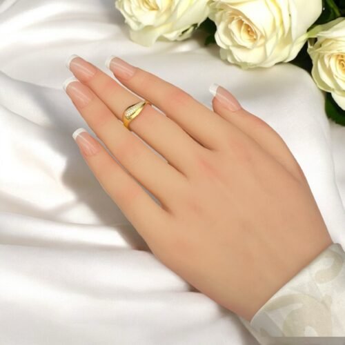 خاتم ذهب عيار 18 الوزن 1.84 جرام