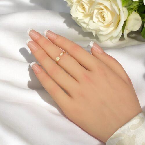 خاتم ذهب عيار 18 الوزن 0.73 جرام