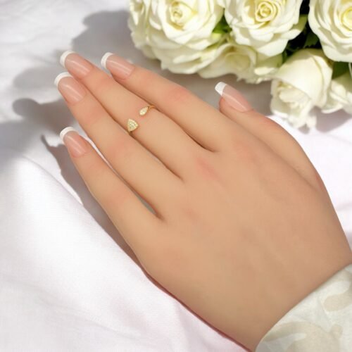 خاتم ذهب عيار 18 الوزن 0.78 جرام