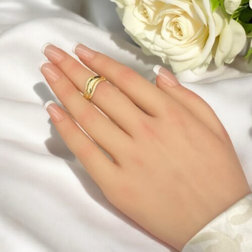 خاتم ذهب عيار 18 الوزن 2.03 جرام