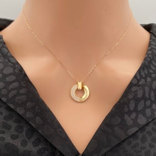 عقد ذهب عيار 18 الوزن 1.43 جرام