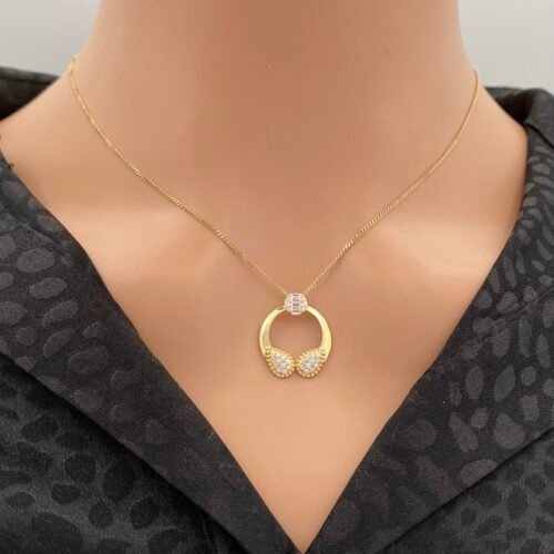 عقد ذهب عيار 18 الوزن 1.81 جرام