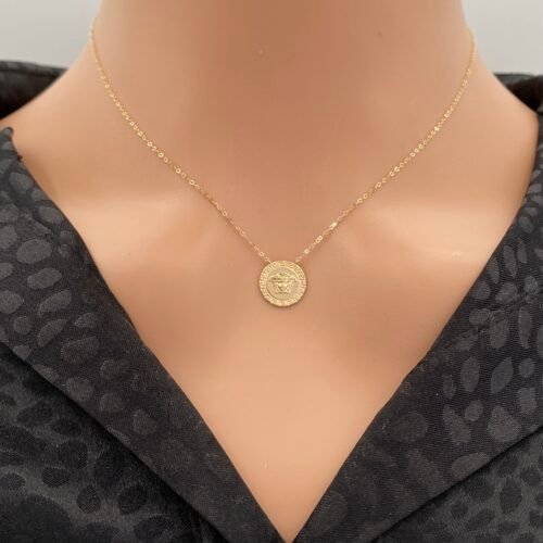 عقد ذهب عيار 18 الوزن 1.05 جرام