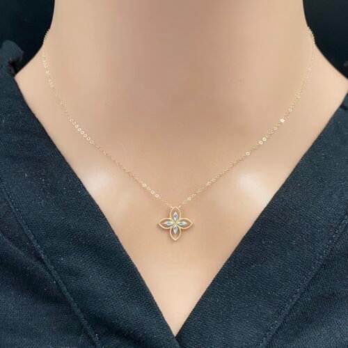 عقد ذهب عيار 18 الوزن 0.73 جرام