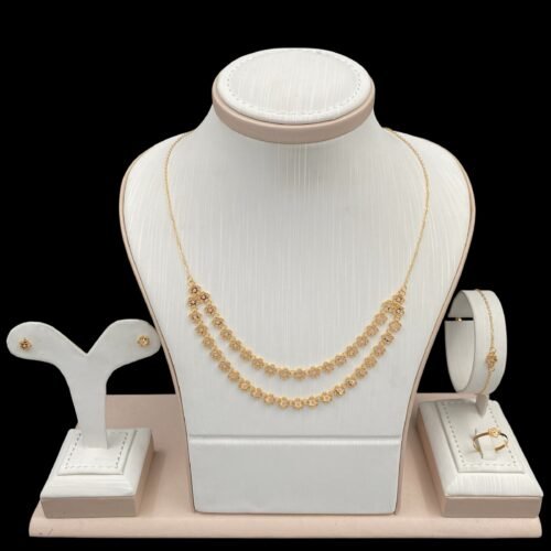 طقم ذهب عيار 21 الوزن 10.50 جرام