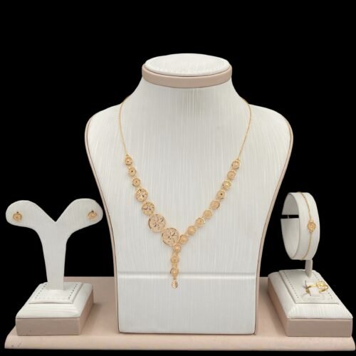 طقم ذهب عيار 21 الوزن 9.16 جرام