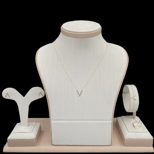 طقم ذهب عيار 18 الوزن 2 جرام