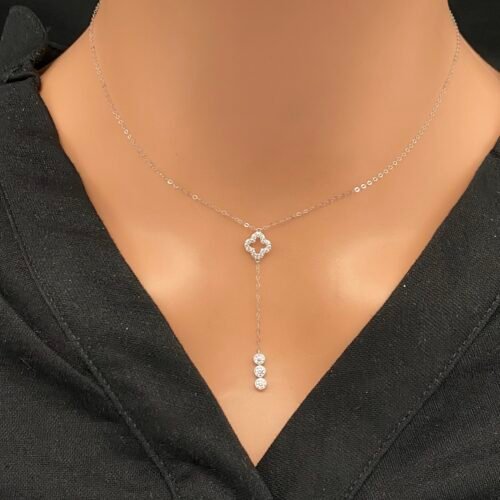 عقد ذهب عيار 18 الوزن 0.86 جرام