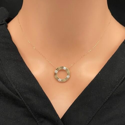 عقد ذهب عيار 18 الوزن 1.09 جرام