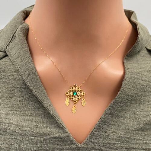 عقد ذهب عيار 21 الوزن 1.26 جرام