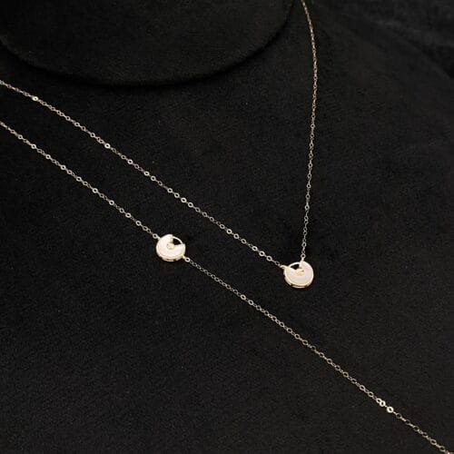 عقد و إسوارة ذهب عيار 18 الوزن 0.8 جرام