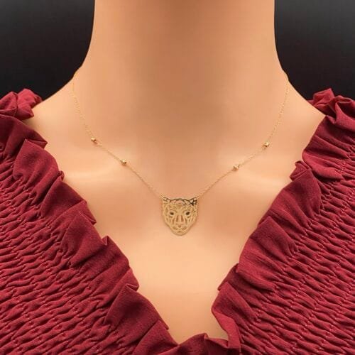 عقد ذهب عيار 21 الوزن 1.47 جرام