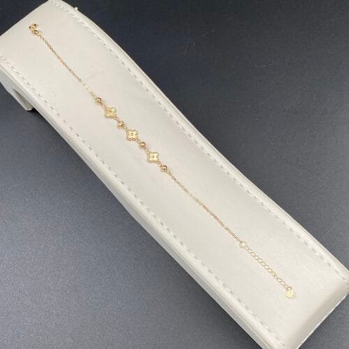 إسوارة ذهب عيار 18 الوزن 0.61 جرام