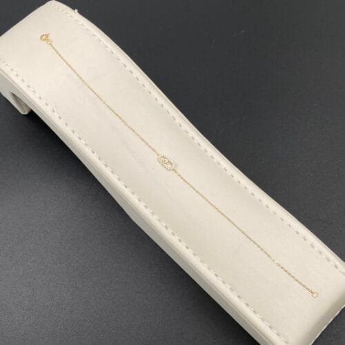 إسوارة ذهب عيار 18 الوزن 0.37 جرام