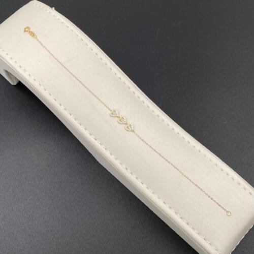 إسوارة ذهب عيار 18 الوزن 0.66 جرام