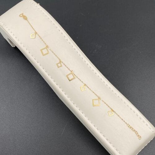 إسوارة ذهب عيار 18 الوزن 0.92 جرام