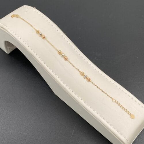 إسوارة ذهب عيار 18 الوزن 2.05 جرام