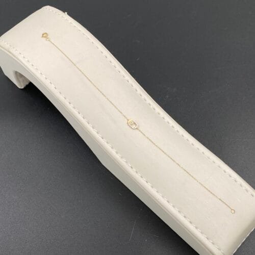 إسوارة ذهب عيار 18 الوزن 0.37 جرام