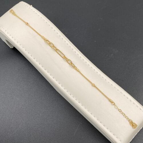 إسوارة ذهب عيار 18 الوزن 3.32 جرام