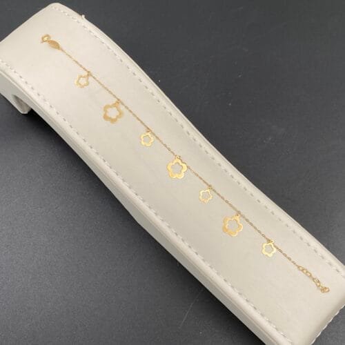 إسوارة ذهب عيار 18 الوزن 1.02 جرام