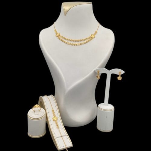 طقم ذهب عيار 21 الوزن 17.45 جرام