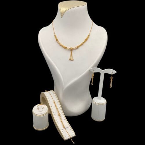 طقم ذهب عيار 21 الوزن 17.55 جرام