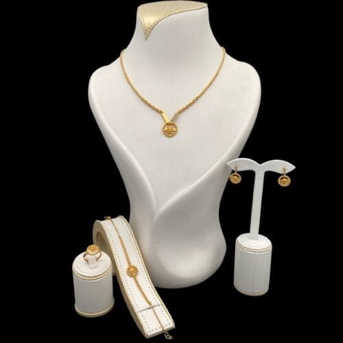 طقم ذهب عيار 21 الوزن 26.14 جرام