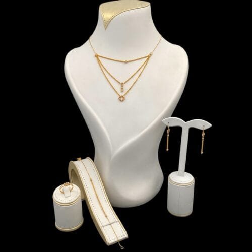 طقم ذهب عيار 21 الوزن 8.39 جرام