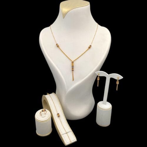 طقم ذهب عيار 21 الوزن 12.39 جرام