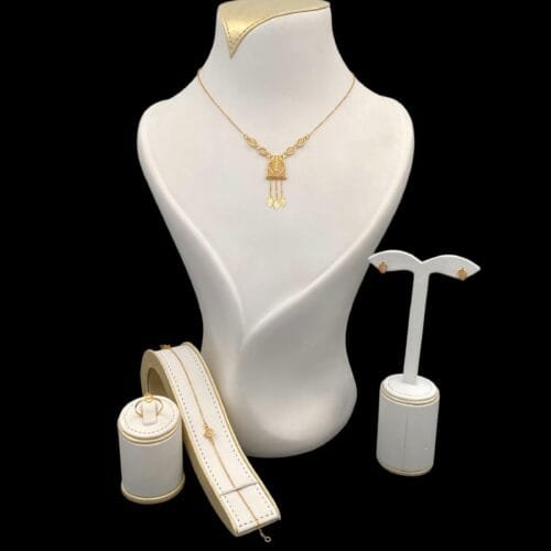 طقم ذهب عيار 21 الوزن 6.27 جرام