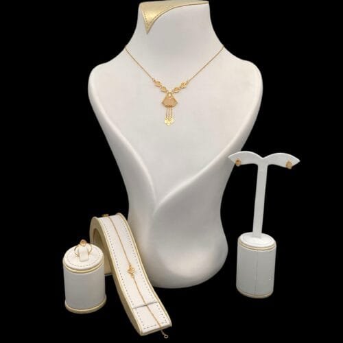 طقم ذهب عيار 21 الوزن 6.30 جرام