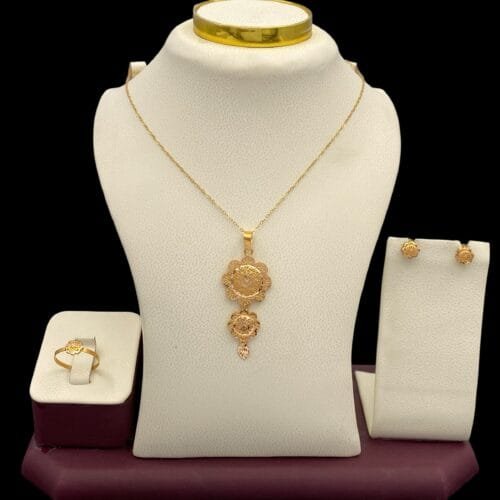 نصف طقم ذهب عيار 21 الوزن 4.55 جرام