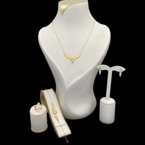 طقم ذهب عيار 21 الوزن 10.51 جرام