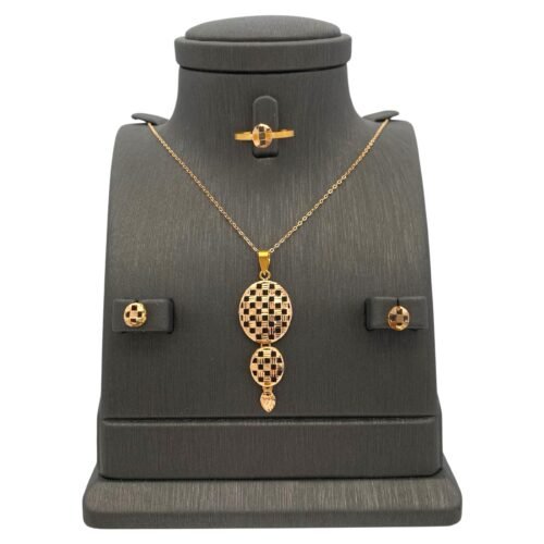 نصف طقم ذهب عيار 21 الوزن 3.90 جرام