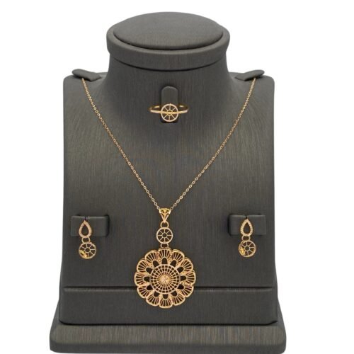 نصف طقم ذهب عيار 21 الوزن 6.15 جرام