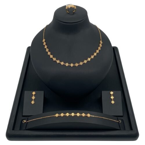 طقم ذهب عيار 21 الوزن 13.78 جرام