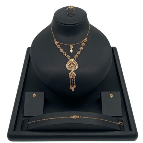 طقم ذهب عيار 21 الوزن 8.47 جرام