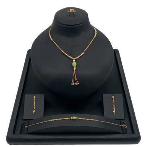 طقم ذهب عيار 21 الوزن 14.18 جرام