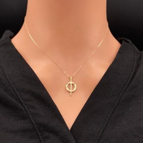 عقد ذهب عيار 18 الوزن 1.10 جرام