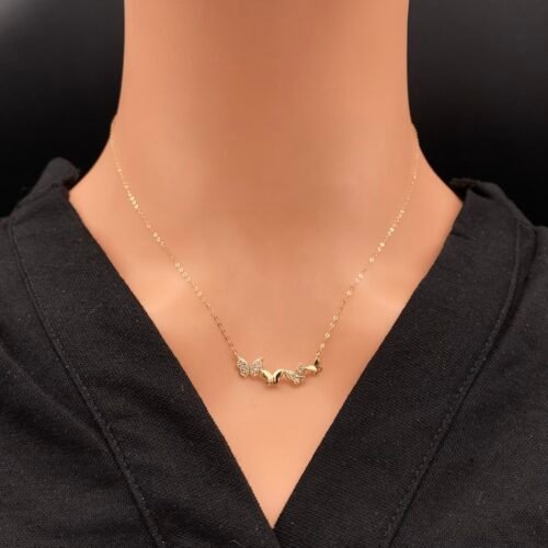 عقد ذهب عيار 18 الوزن 0.86 جرام