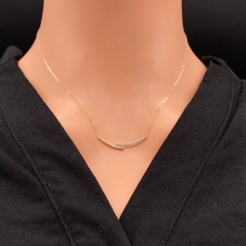 عقد ذهب عيار 18 الوزن 0.80 جرام