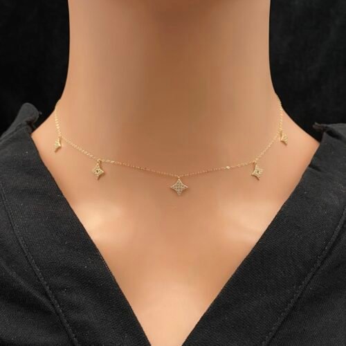 عقد شوكر ذهب عيار 18 الوزن 0.89 جرام