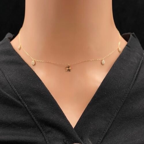 عقد شوكر ذهب عيار 18 الوزن 0.85 جرام