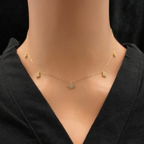 عقد شوكر ذهب عيار 18 الوزن 1.54 جرام