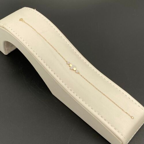 إسوارة ذهب عيار 18 الوزن 0.93 جرام