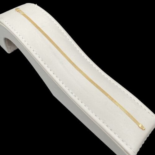 إسوارة ذهب عيار 18 الوزن 2.21 جرام