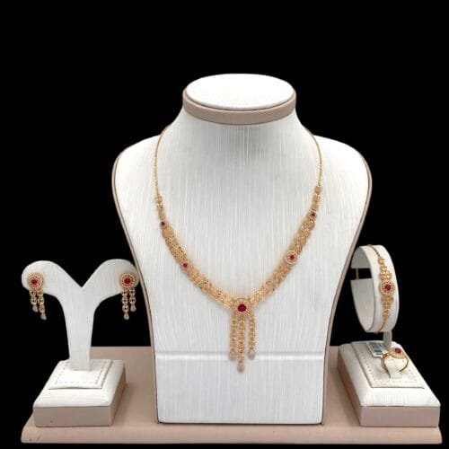 طقم ذهب عيار 21 الوزن 22.47 جرام